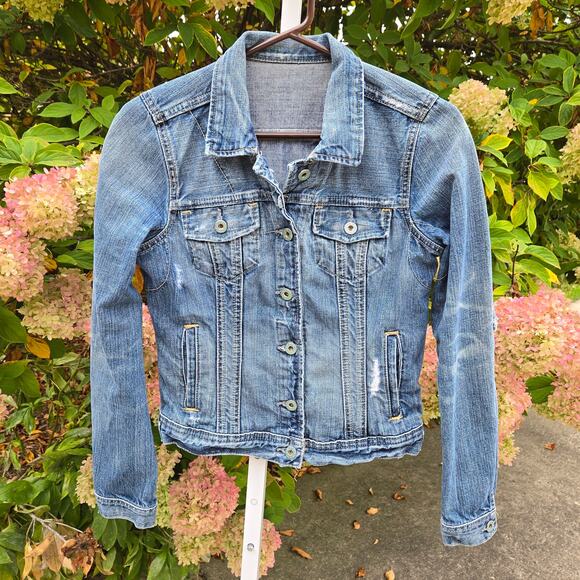 Polo Ralph Lauren Women's Denim Jacket Lydia Repair Button Distressed size Small - Picture 1 of 16